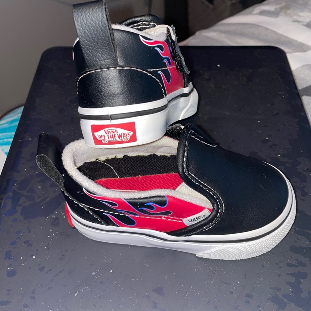 Toddler size 4c vans